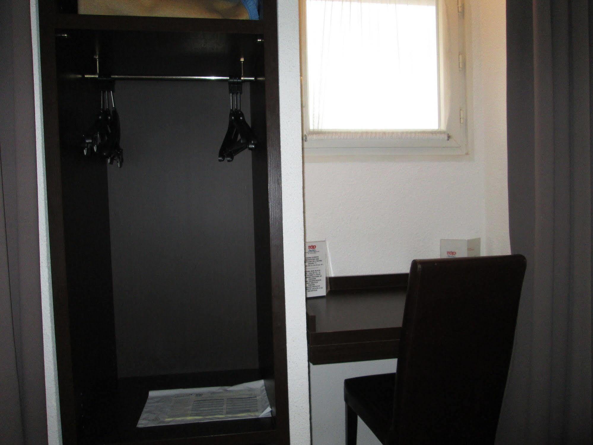 Top Motel Истр Екстериор снимка