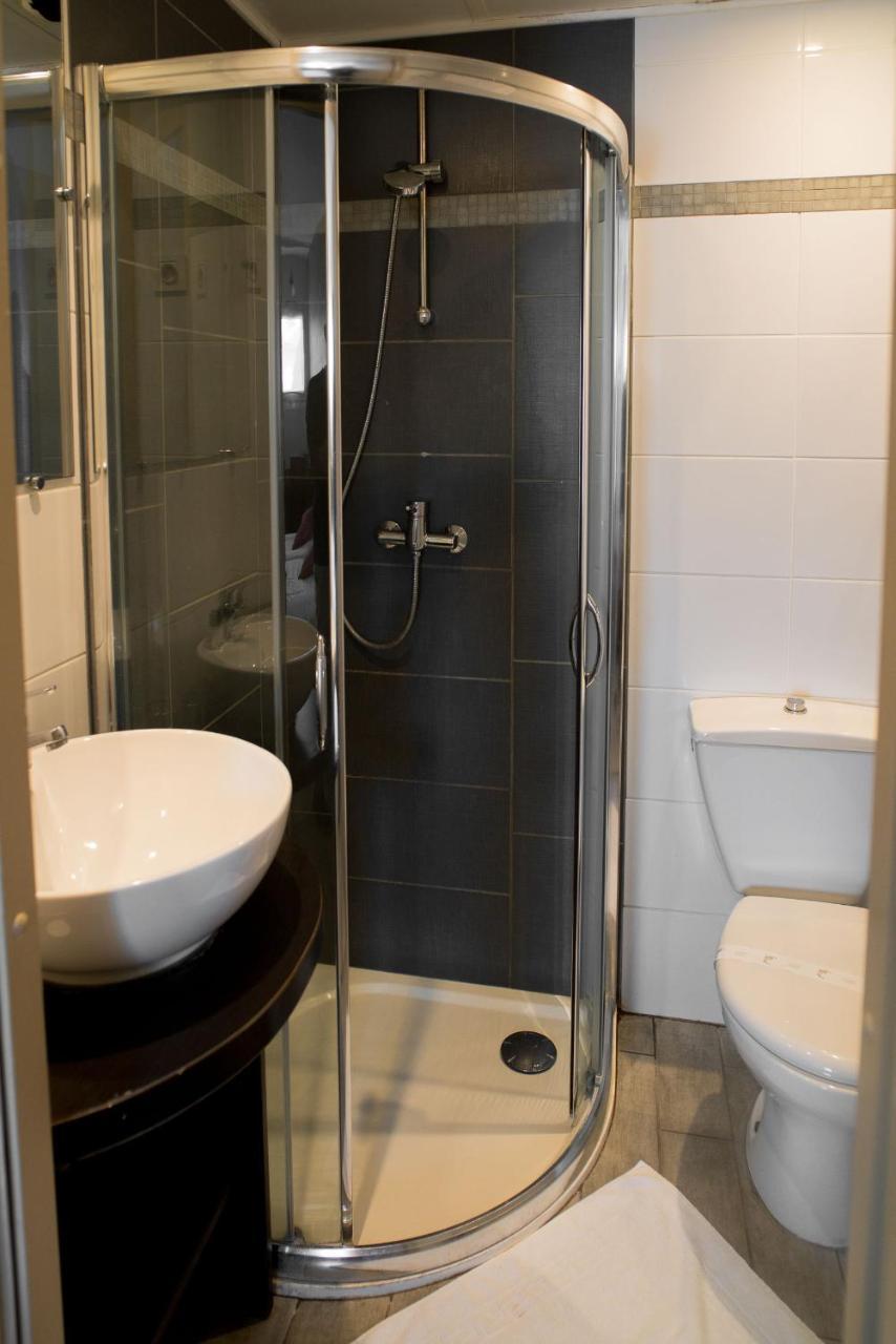 Top Motel Истр Екстериор снимка